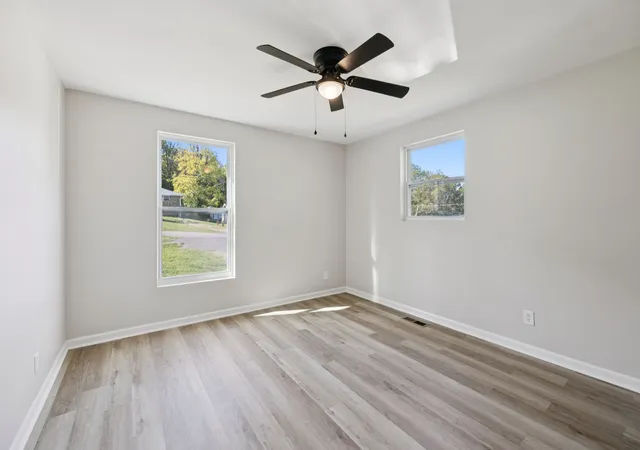 4th image of 1845 Holloway Cir, Lebanon, TN 37090 | MLS# 2985253