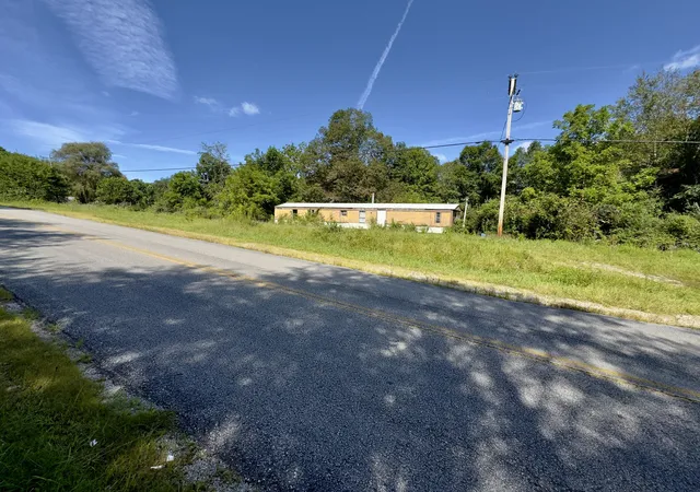1st image of 8849 Eastland Rd, Sparta, TN 38583 | MLS# 2982110
