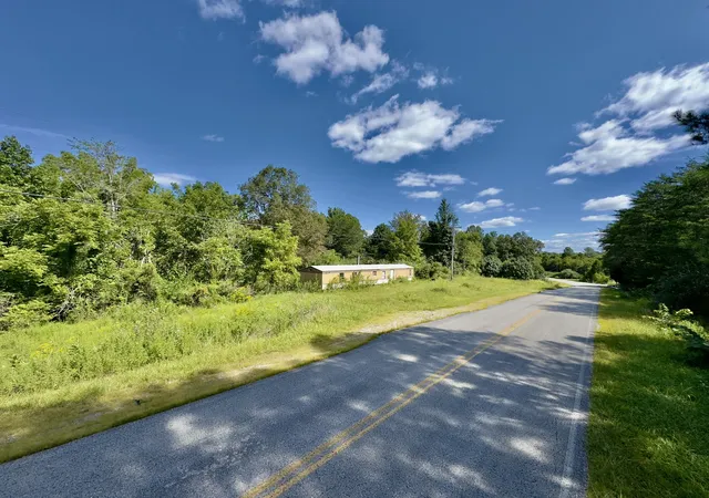 2nd image of 8849 Eastland Rd, Sparta, TN 38583 | MLS# 2982110