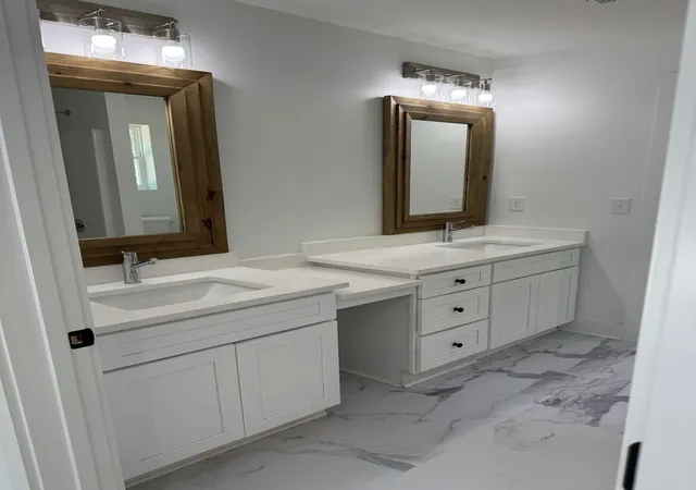 Photo 2 of Townhouse for sale at 1025 Mapleash Ave, Columbia, TN 38401 | MLS# 2985898 | Listing updated on 2026-01-07