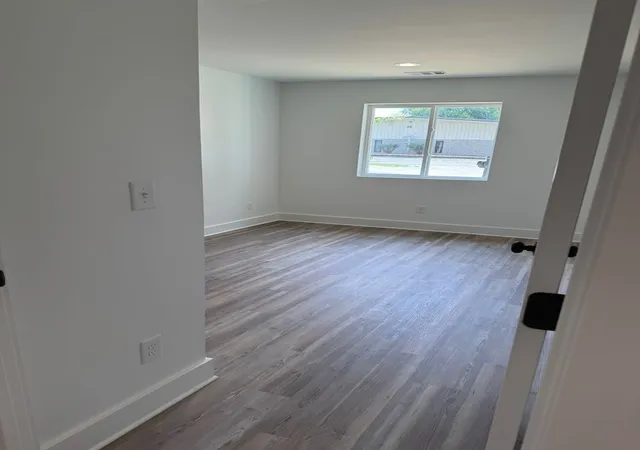 Photo 3 of Townhouse for sale at 1025 Mapleash Ave, Columbia, TN 38401 | MLS# 2985898 | Listing updated on 2026-01-07