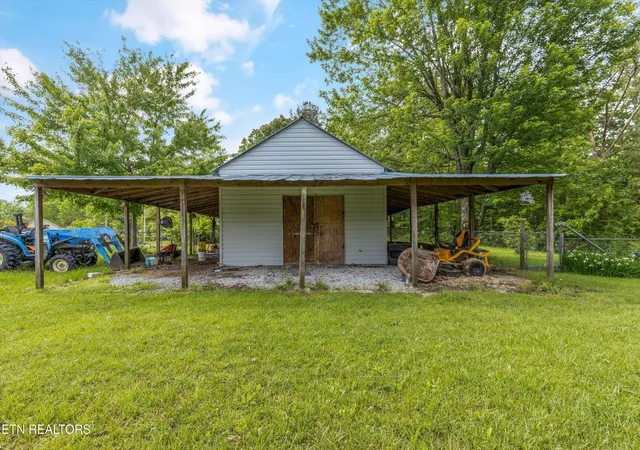 4th image of 94380 Morgan County Hwy, Sunbright, TN 37872 | MLS# 3304474