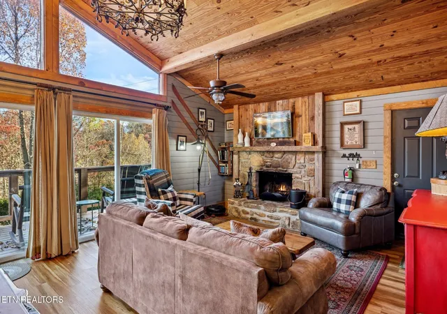 4th image of 1536 Zurich Rd Rd, Gatlinburg, TN 37738 | MLS# 3299443