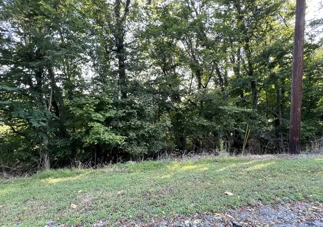Photo 1 of Land for sale at 8 Jarrell Ridge Rd, Clarksville, TN 37043 | MLS# 2988297 | Listing updated on 2026-09-02