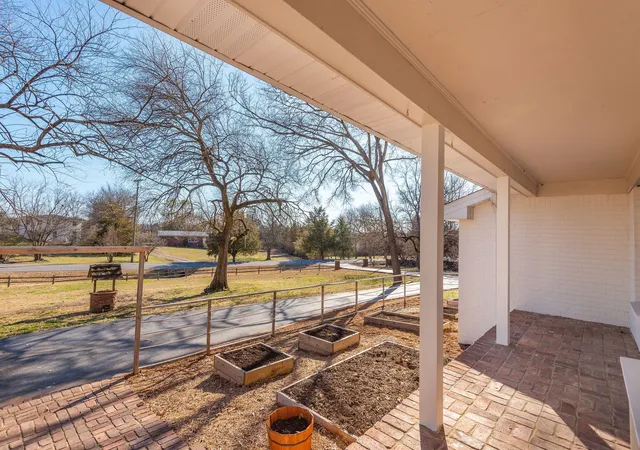 3rd image of 234 Harbor Dr, Hendersonville, TN 37075 | MLS# 2993276