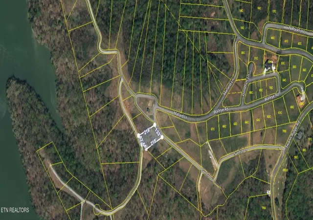 3rd image of 107 Sunfish Ln, Hilham, TN 38568 | MLS# 3014270