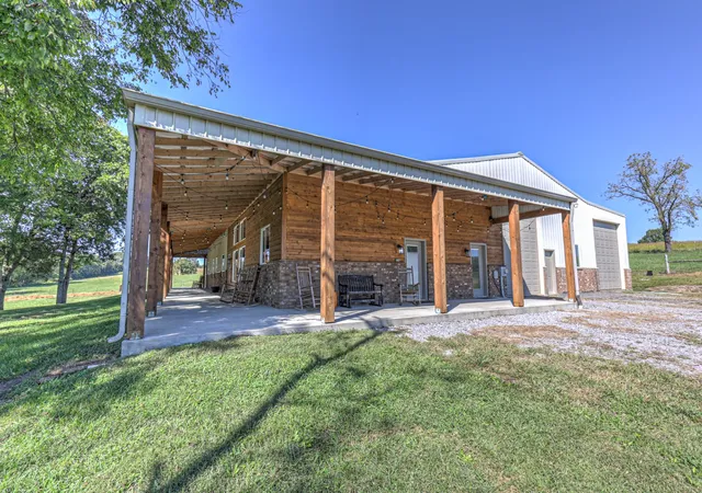 Photo 2 of Single family home for sale at 5542 SE Tater Peeler Rd, Lebanon, TN 37090 | MLS# 2990742 | Listing updated on 2026-03-06