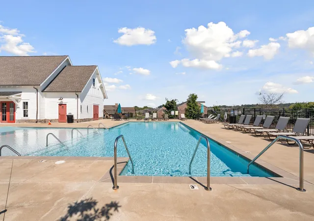2nd image of 1083 Wrights Mill Rd, Spring Hill, TN 37174