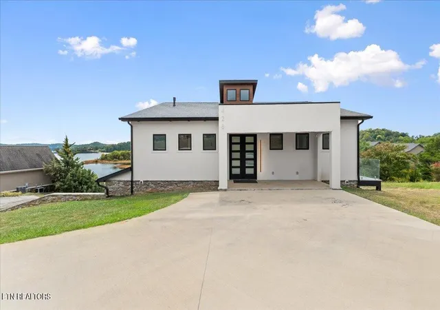 3rd image of 428 River Bend Dr, Dandridge, TN 37725 | MLS# 2988359