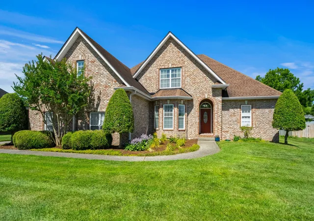 3rd image of 1020 Graceland Way, Greenbrier, TN 37073 | MLS# 2988463