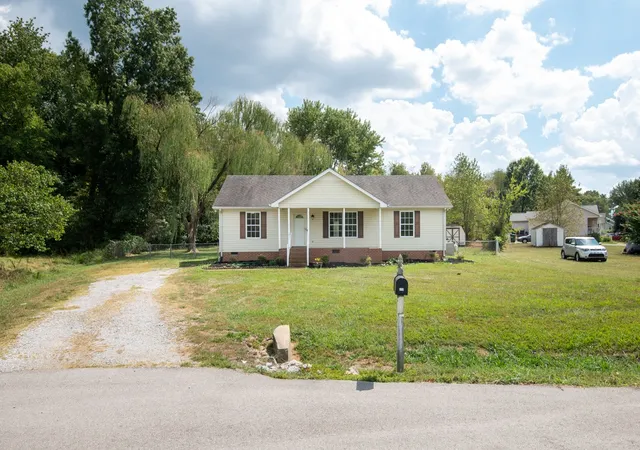 4th image of 118 Sharon Dr, Portland, TN 37148 | MLS# 2990674