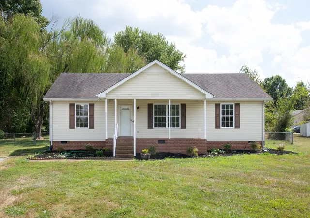 2nd image of 118 Sharon Dr, Portland, TN 37148 | MLS# 2990674