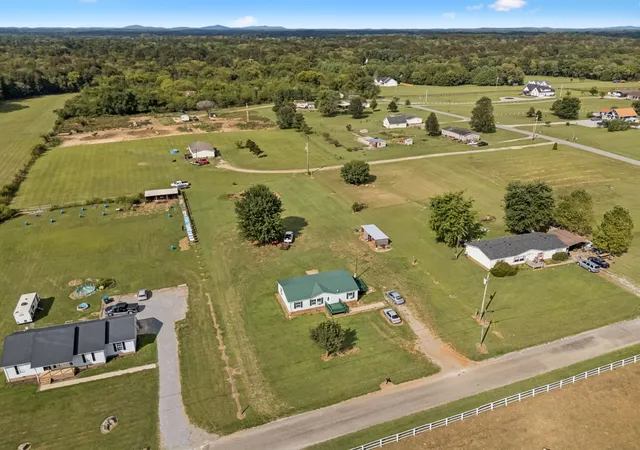 Homes for sale in Unionville, TN | 414 Virgil Crowell Rd, Unionville, TN 37180 | MLS# 2992591