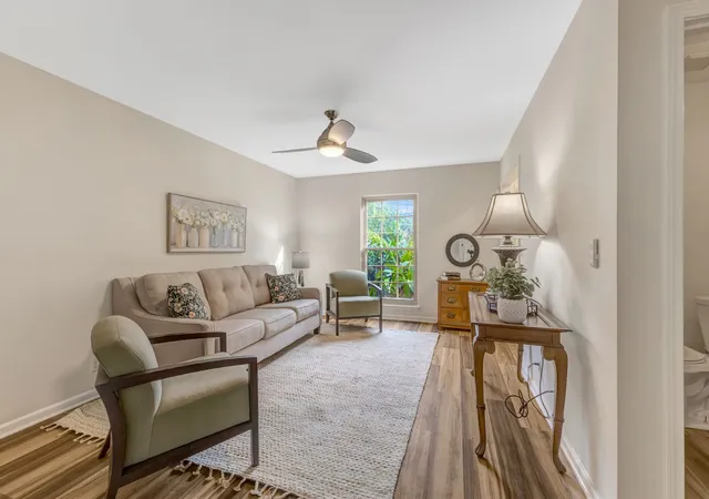 3rd image of 1011 Murfreesboro Rd #B2, Franklin, TN 37064 | MLS# 2990777