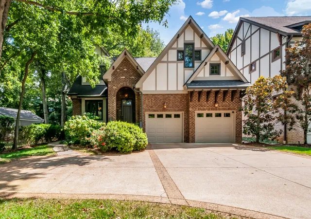 2nd image of 3806 Cross Creek Rd, Nashville, TN 37215 | MLS# 2992059