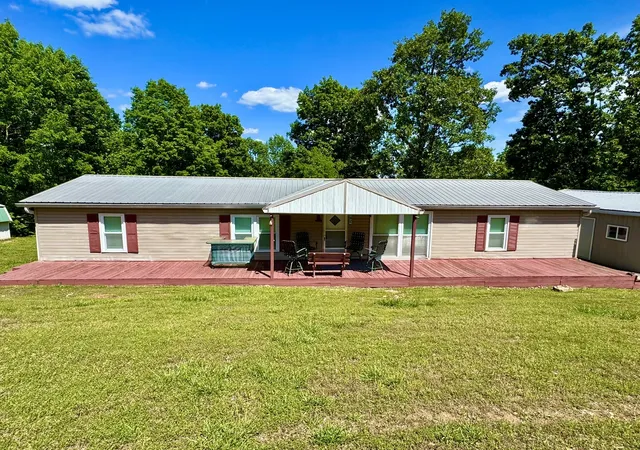 Photo 1 of Manufactured home for sale at 46 Blf Point Ridge Rd, Waverly, TN 37185 | MLS# 3035155 | Listing updated on 2026-01-03