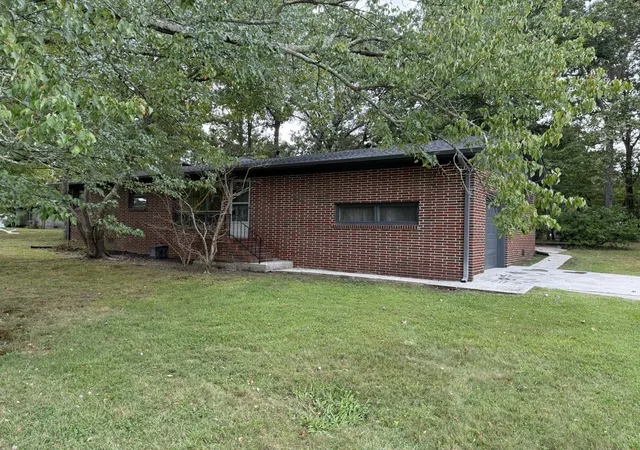 2nd image of 1700 2nd Ave, Manchester, TN 37355 | MLS# 2991228