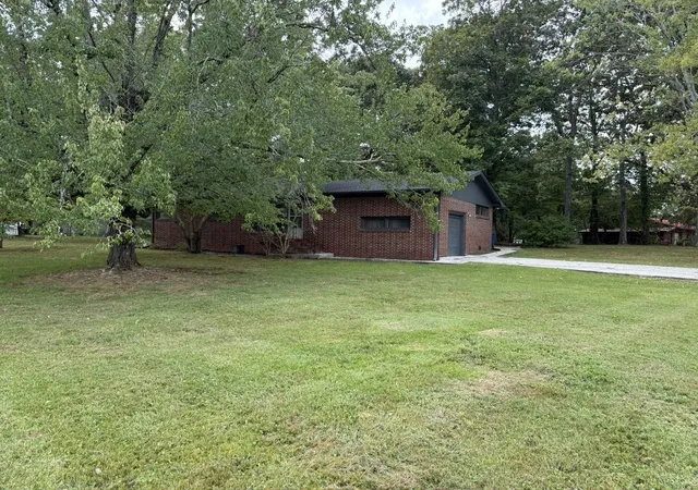 1st image of 1700 2nd Ave, Manchester, TN 37355 | MLS# 2991228