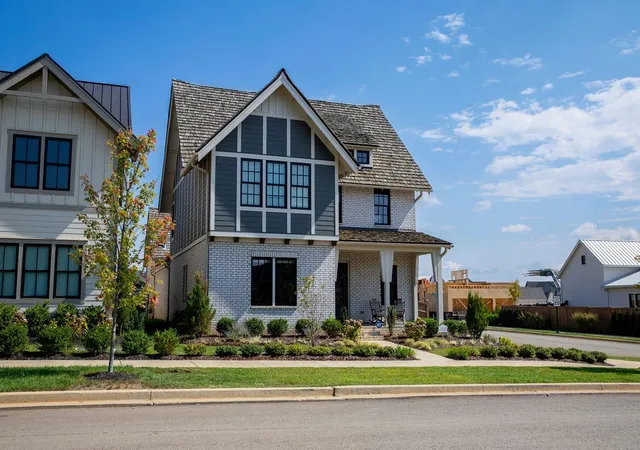 2nd image of 103 Saddlewalk Dr, Thompson's Station, TN 37179 | MLS# 2991441