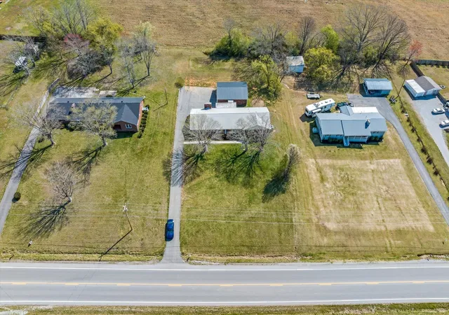 36th image of 3330 Smithville Hwy, Mcminnville, TN 37110 | MLS# 2991336