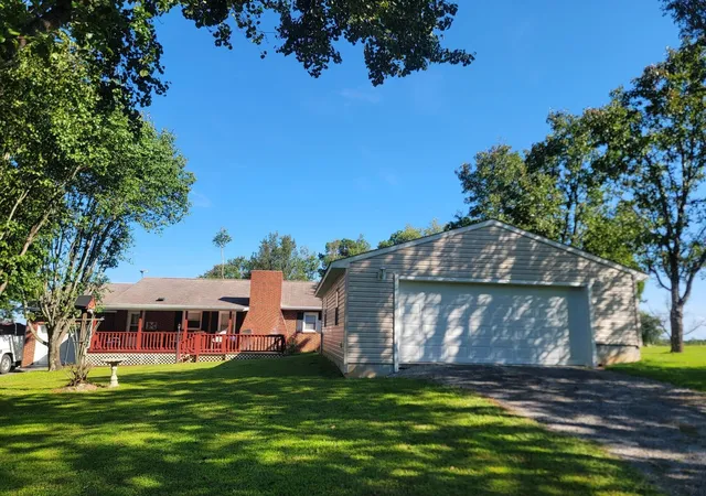 2nd image of 161 S Hillcrest Dr, Spring City, TN 37381 | MLS# 3304362