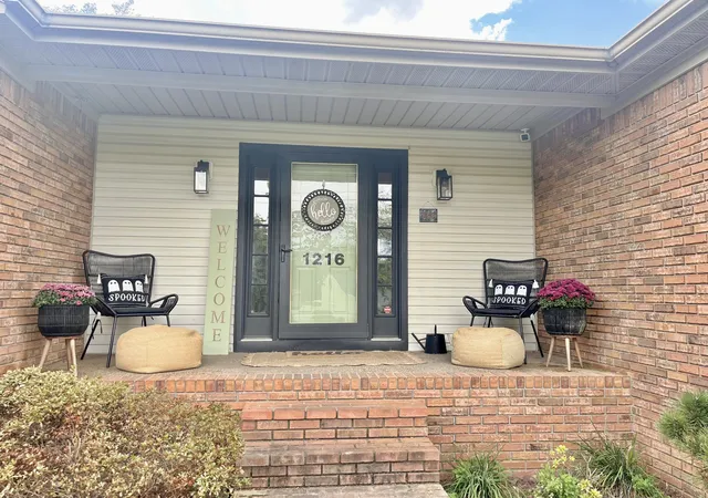 2nd image of 1216 Bark Ridge Cir, Hopkinsville, KY 42240 | MLS# 2991704