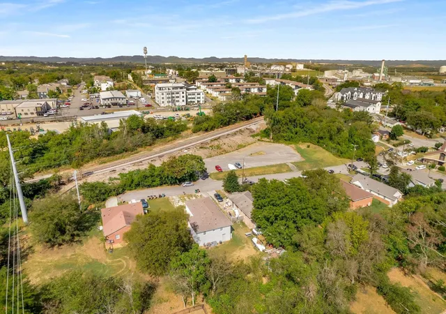 42nd image of 904 43rd Ave N, Nashville, TN 37209 | MLS# 2996625