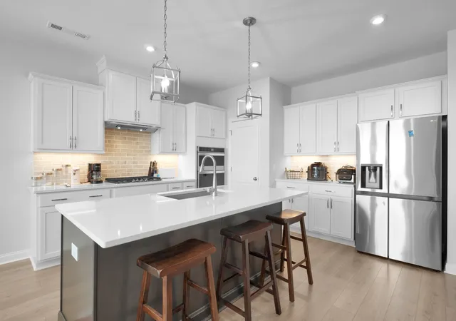 2nd image of 2069 Hedgelawn Dr, Lebanon, TN 37090 | MLS# 2992558
