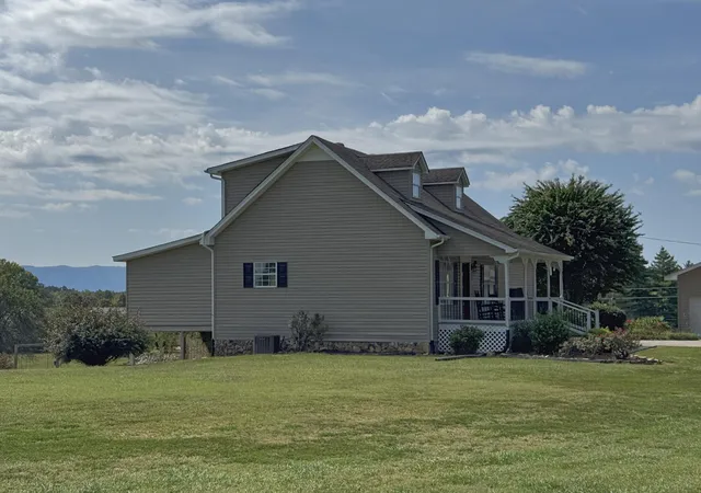Homes for sale in Calhoun, TN | 2239 County Road 750, Calhoun, TN 37309 | MLS# 3233601