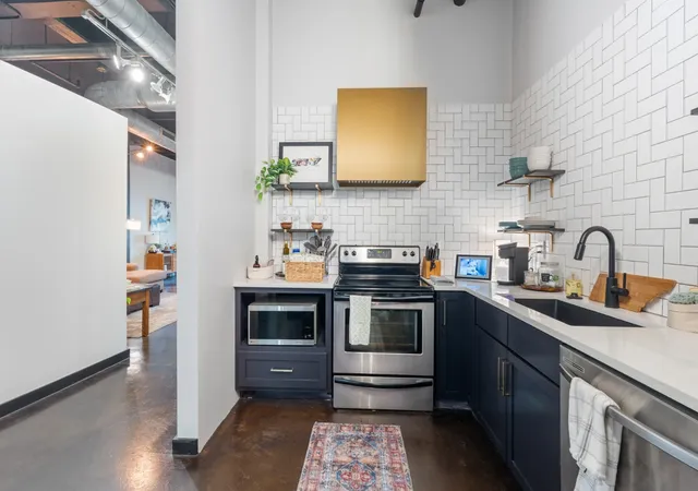 2nd image of 239 Rep John Lewis Way N #305, Nashville, TN 37219 | MLS# 3059299