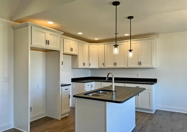 5th image of 122 Magnolia Cir, Franklin, KY 42134 | MLS# 2993467