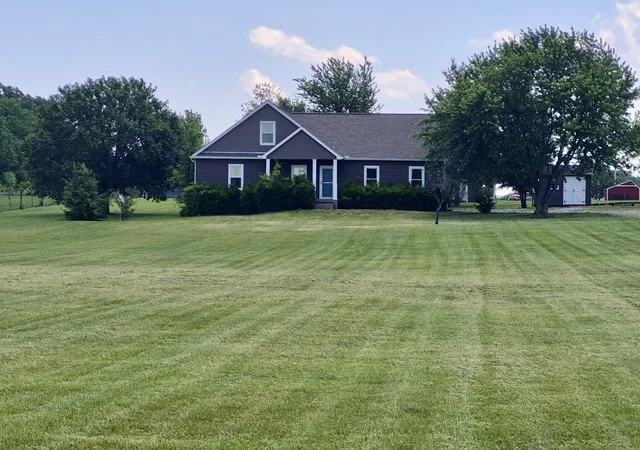 1st image of 606 Cook Rd, Portland, TN 37148 | MLS# 2995161