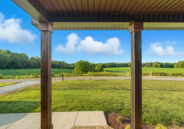 4th image of 1006 Gaines Hill Rd, Westmoreland, TN 37186 | MLS# 2993695