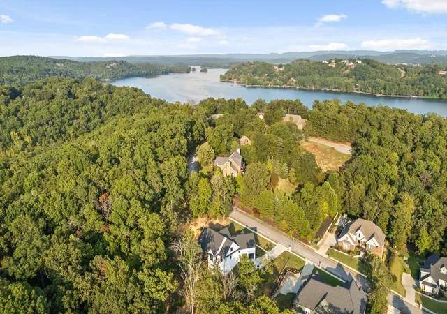 4th image of 6517 Shelter Cove Dr, Hixson, TN 37343 | MLS# 3059348