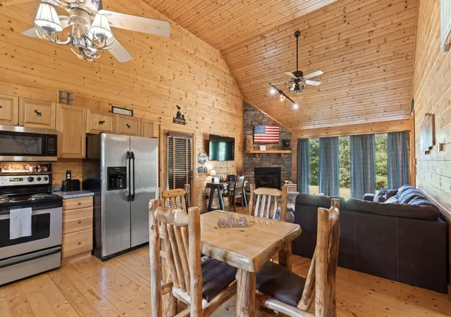 Homes for sale in Copperhill, TN | 947 Belltown Road, Copperhill, TN 37317 | MLS# 3221896