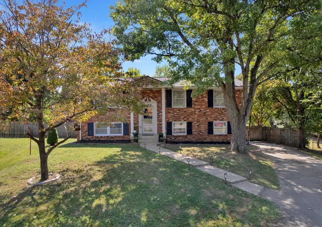 Photo 1 of Single family home for sale at 419 Bonnawood Ct, Hermitage, TN 37076 | MLS# 2996643 | Listing updated on 2025-10-20