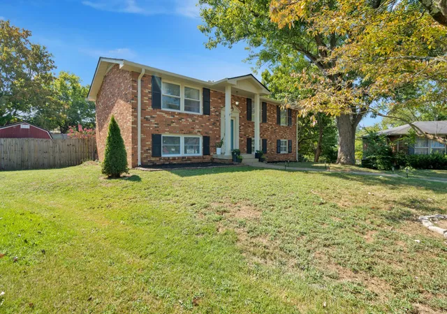 Photo 3 of Single family home for sale at 419 Bonnawood Ct, Hermitage, TN 37076 | MLS# 2996643 | Listing updated on 2025-10-20