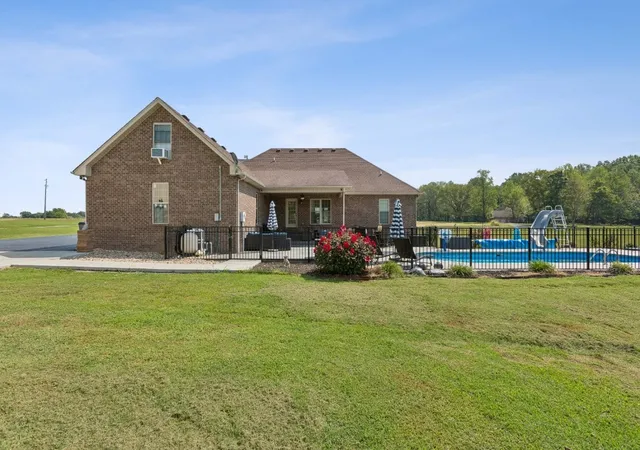 39th image of 265 Evans Rd, Lafayette, TN 37083 | MLS# 2994765