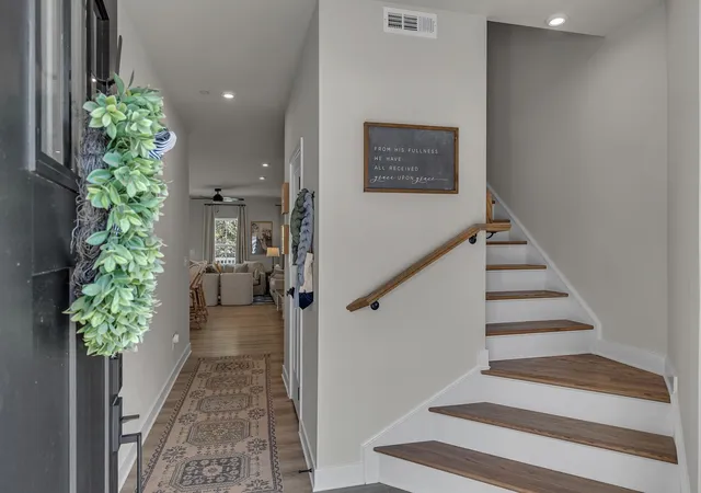 Photo 4 of Townhouse for sale at 1046 Mountain View Dr, Thompson's Station, TN 37179 | MLS# 2996495 | Listing updated on 2025-09-26