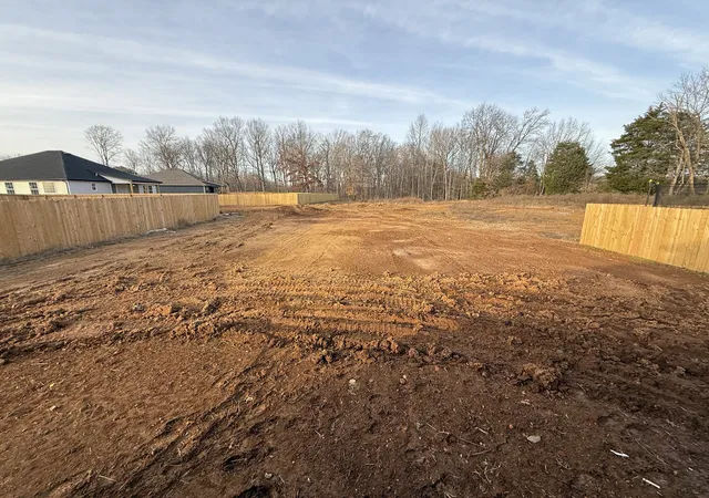 38th image of 1627 Erika Dr, Clarksville, TN 37042 | MLS# 2995947