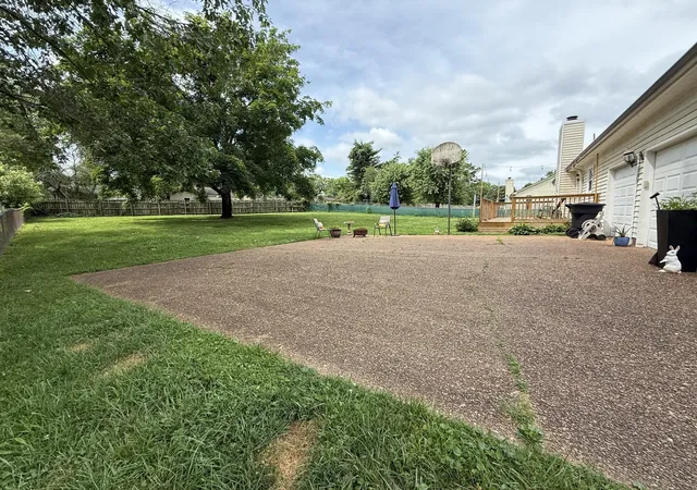 Photo 33 of Single family home for sale at 512 Riverview Dr, Franklin, TN 37064 | MLS# 2996042 | Listing updated on 2026-01-15