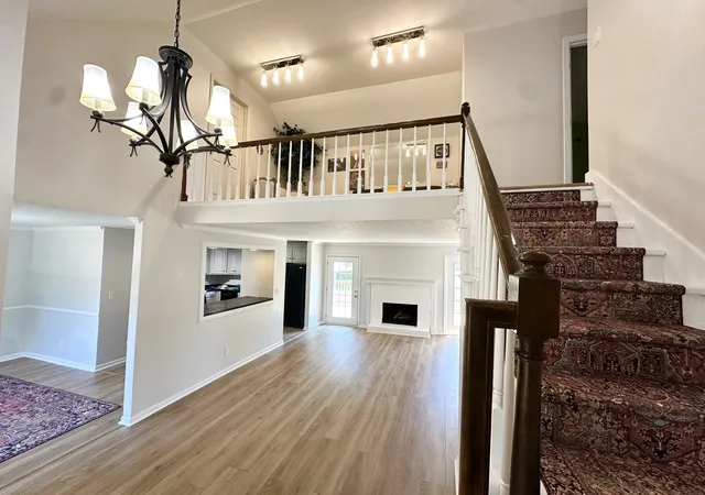 Photo 4 of Single family home for sale at 512 Riverview Dr, Franklin, TN 37064 | MLS# 2996042 | Listing updated on 2026-01-15