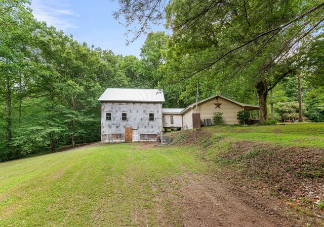Photo 8 of Single family home for sale at 5609 Wilkins Branch Rd, Franklin, TN 37064 | MLS# 3272377 | Listing updated on 2026-08-20