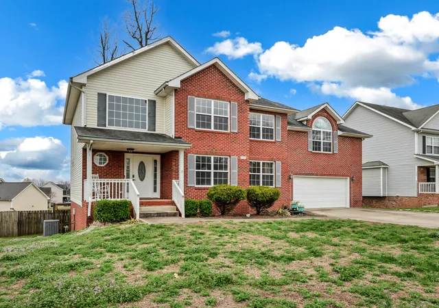 3rd image of 2552 Hattington Dr, Clarksville, TN 37042 | MLS# 3145050