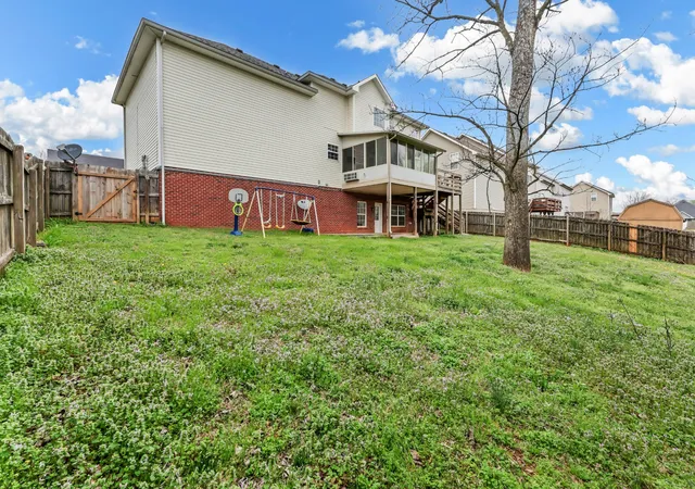 57th image of 2552 Hattington Dr, Clarksville, TN 37042 | MLS# 3145050