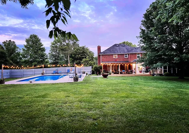 Photo 2 of Single family home for sale at 202 Ouida Ln, Columbia, TN 38401 | MLS# 2996272 | Listing updated on 2025-10-17