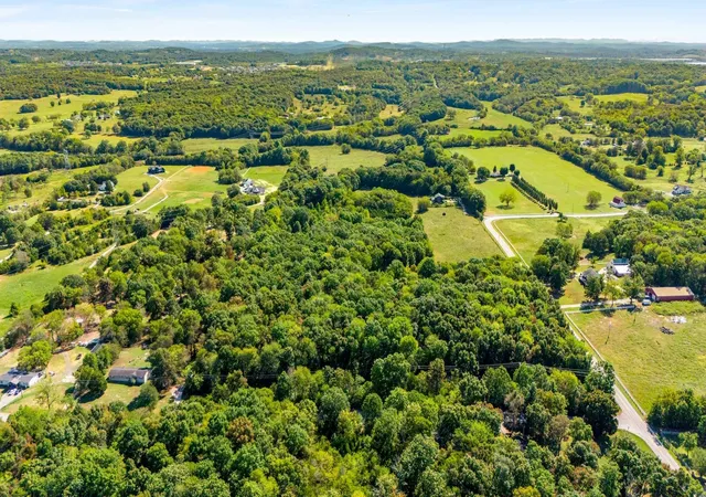 Photo 2 of House for sale at 580 Midgett Rd, Mount Juliet, TN 37122 | MLS# 2998256 | Listing updated on 2026-05-01