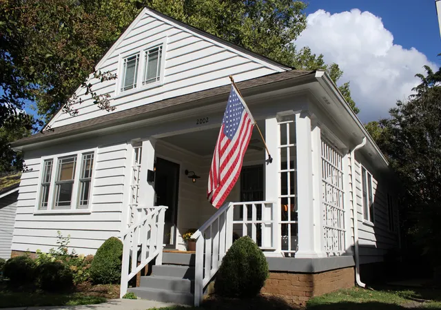 3rd image of 2002 18Th Ave S, Nashville, TN 37212 | MLS# 2998707
