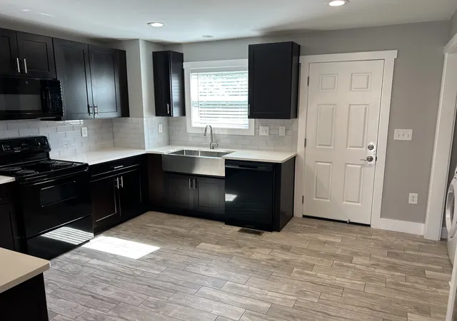 Photo 4 of Multi family home for sale at 2609 Lakevilla Dr, Nashville, TN 37217 | MLS# 2998112 | Listing updated on 2026-09-18