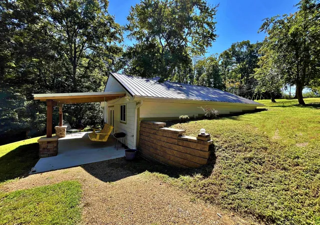 Homes for sale in Decatur, TN | 282 White Oak Dr, Decatur, TN 37322 | MLS# 3248888